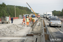 Ремонт автодорожного моста между Екатеринбургом и Первоуральском, пробка, дорожные работы, ново московский тракт