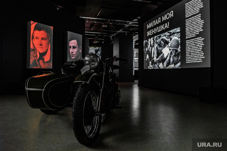 Пресс-показ мультимедийной экспозиции «Вспомним» в историческом парке «Россия — моя история». Екатеринбург