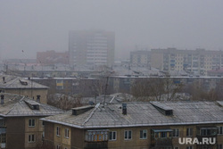 Виды города. Курган, снег, крыши, снег в городе, город, смог , дом, туман, снег в кургане