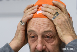 Пресс-конференция по поводу XII фестиваля "Коляда Plays". Екатеринбург, коляда николай, портрет, схватился за голову