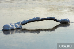 Природа в челябинском городском бору. Челябинск, снег, бревно, природа, вода, река миасс 