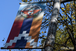 Виды Степанакерта и Шуши. Нагорный Карабах, флаг нагорного карабаха, нагорный карабах