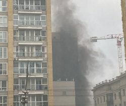 Загорелся утеплитель на стене здания ЖК «Квартал Федерация»