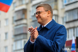 Президент Татарстана Рустэм Минниханов и Губернатор Алексей Текслер на открытии памятника Габдулле Тукаю. Челябинск
