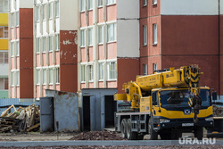 Клипарт. Магнитогорск, подъемный кран, туалет, новостройки, стройка, многоквартирный дом, стройплощадка
