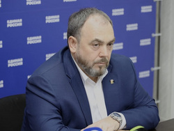 Глава ямальских единороссов Алексей Ситников считает проект хорошей кадровой школой