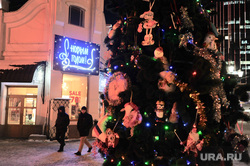 Новогодняя иллюминация. Челябинске, елка, иллюминация, новый год, приготовление к празднику