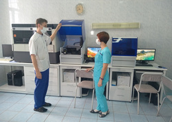 Сотрудники ЦКМСЧ стремятся сократить время обработки каждого теста на коронавирус