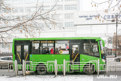 Снежный город. Тюмень, автобус, автотранспорт