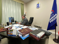 На Ямале единороссы инициировали отмену транспортного налога для многодетных семей, сообщил Виктор Казарин