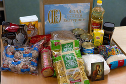 Благотворители уже доставили 3,5 тысячи продуктовых наборов