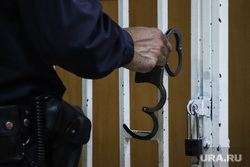 Судебное заседание по уголовному делу бывшего директора