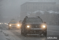Зима. Москва, снег, машина, машины, зима, метель, пурга, трафик, садовое кольцо, ураган, дорога, вьюга