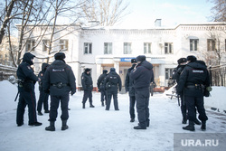 Ситуация возле ОВД Химок, во время суда над оппозиционером. Москва, полиция, полицейский, полицейское оцепление