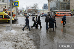 Оттепель в Екатеринбурге, улица карла либкнехта