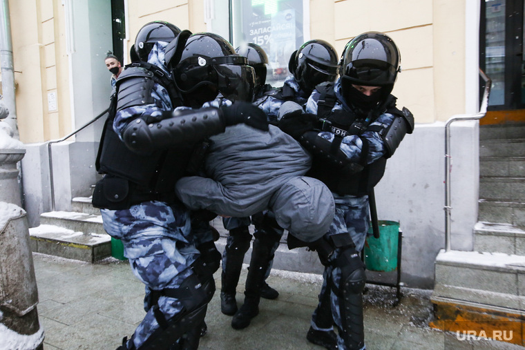 Несанкционированная акция в поддержку Алексея Навального. Москва