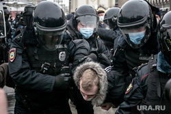 Несанкционированный митинг в поддержку Алексея Навального. Москва, арест, задержание активистов, митинг, протест, навальнинг, винтилово, омон, разгон демонстрации