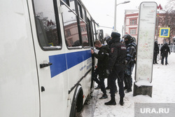 Несанкционированная акция в поддержку оппозиционера. Москва, автозак, силовики, протестующие, митинг, росгвардия, протест, навальнинг, винтилово, омон, хапун, задержание актививстов