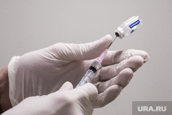 Вакцинация от коронавирусной инфекции вакциной Спутник V (Гам-КОВИД-Вак). Москва, ампула, спутник, укол, вакцина, вакцинация, коронавирус, ковид, спутник v, гам-ковид-вак, гам ковид вак
