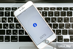 Клипарт Социальная сеть Facebook. Тюмень, смартфон, facebook, айфон, iphone, фэйсбук