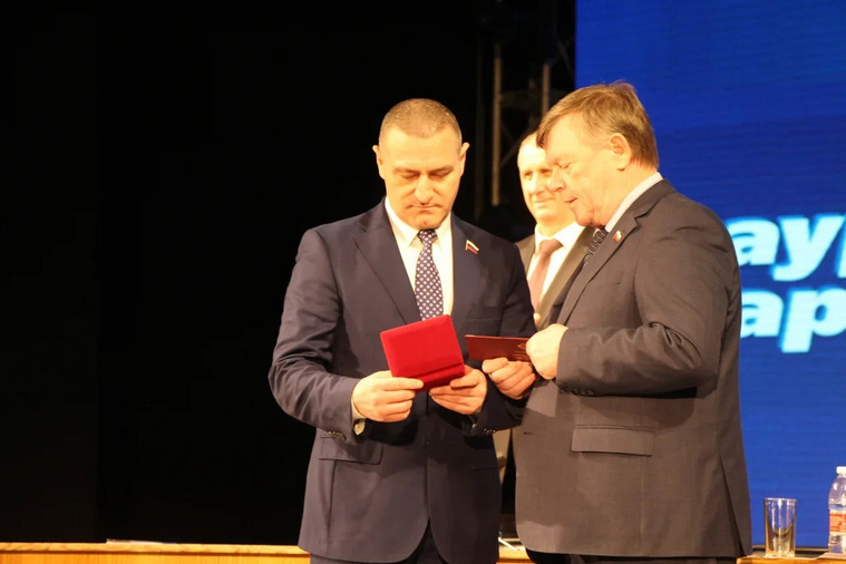 Курганское императорское общество наградило депутата Госдумы Александра Ильтякова