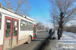 Сбор проб снега на городских дорогах для экспертизы . Челябинск, троллейбус, безруков виталий