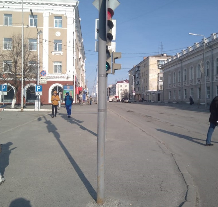 Рекламу сотрудники городской инспекции сняли сразу же