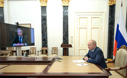 Владимир Путин накануне пообщался с Алексеем Русских по ВКС