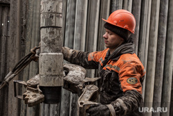 Клипарты. Сургут , сургутнефтегаз, буровая, нефть