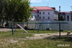 Строительная площадка застройщика Александра Бабочкина. Курган, улица кирова-коли мяготина, строительная  площадка, кирова 98, застройщик бабочкин