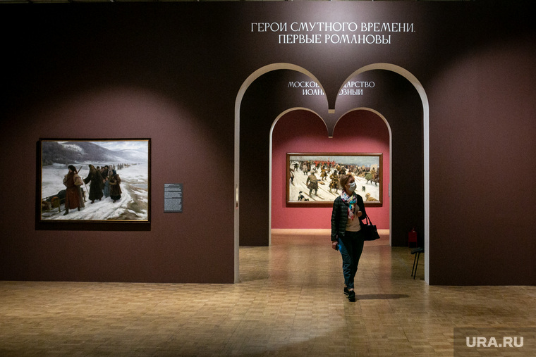 Пресс-показ выставки "История глазами художника". Москва