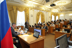 Депутаты в регионах уделяют внимание инициативам коллег из Госдумы