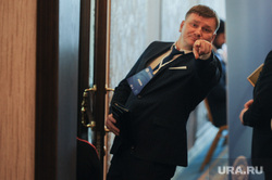 Ознакомительная встреча глав регионов государств - членов ШОС. Челябинск , федечкин дмитрий, портрет, указывает пальцем