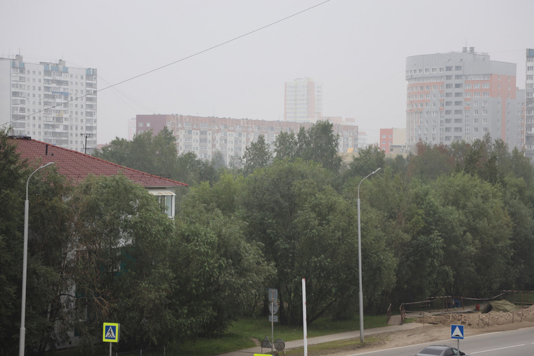 Фото затянутого смогом Нижневартовска