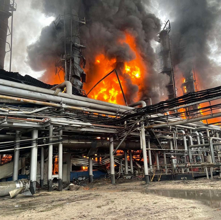 Пожар на заводе «Газпром переработки»