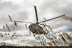 На Камчатке упал вертолет с туристами