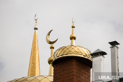 Курбан-байрам. Сургут, мечеть, полумесяц, ислам