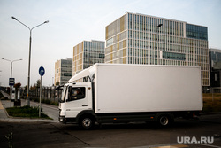 Приемный покой в 40 ГКБ в Коммунарке. Москва, грузовик, фургон, больница, 40 гкб коммунарка