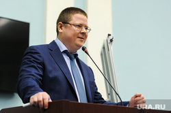 Вице-губернатор Анатолий Векшин на встрече с редакторами муниципальных газет и главами муниципалитетов. Челябинск, векшин анатолий