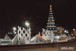 Украшение города к Новому Году. Пермь, ледовый городок, новогодняя елка, новогодняя площадь, украшение города, новогоднее оформление