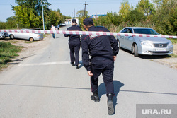 Поисковые работы на месте обнаружения тела Насти Муравьевой. Тюмень, полицейское оцепление