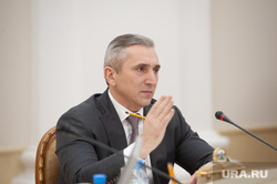 Пресс-кнференция губернатора тюменской области  Александра Моора. Тюмень, моор александр
