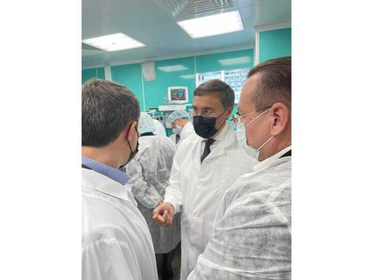 Валерий Фальков посетил Пермскую краевую больницу