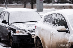 Виды Екатеринбурга, снег, зима, автомобиль, грязь, машина в снегу