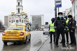 Проверка масочного режима в общественном транспорте. Екатеринбург, такси, дпс, проверки на дорогах, муниципальная транспортная инспекция