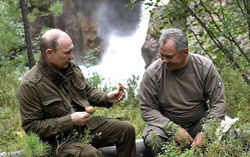 Путин и Шойгу отдыхали вместе в сибирской тайге