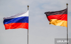 Открытие завода MC Bauchemie. Тюмень, флаг германии, флаг россии