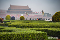 Пекин. Китай, пекин, площадь тяньаньмэнь, зелень