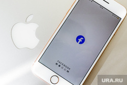 Клипарт Социальная сеть Facebook. Тюмень, смартфон, facebook, айфон, iphone, apple, фэйсбук