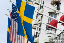 Виды Стокгольма. Швеция, флаг сша, флаг великобритании, флаг швеции